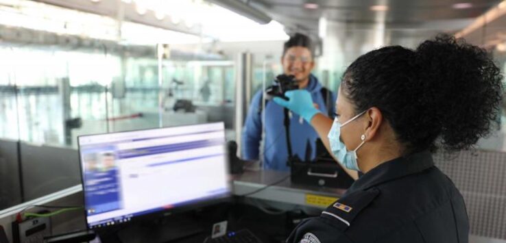 airlines selling passenger data