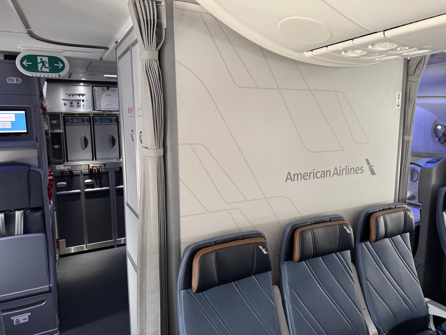 a row of seats in an airplane