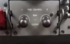 Boeing 787 fuel cutoff switch