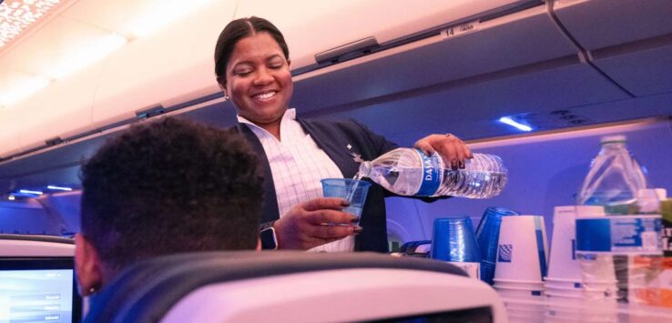 United Airlines flight attendant contract vote