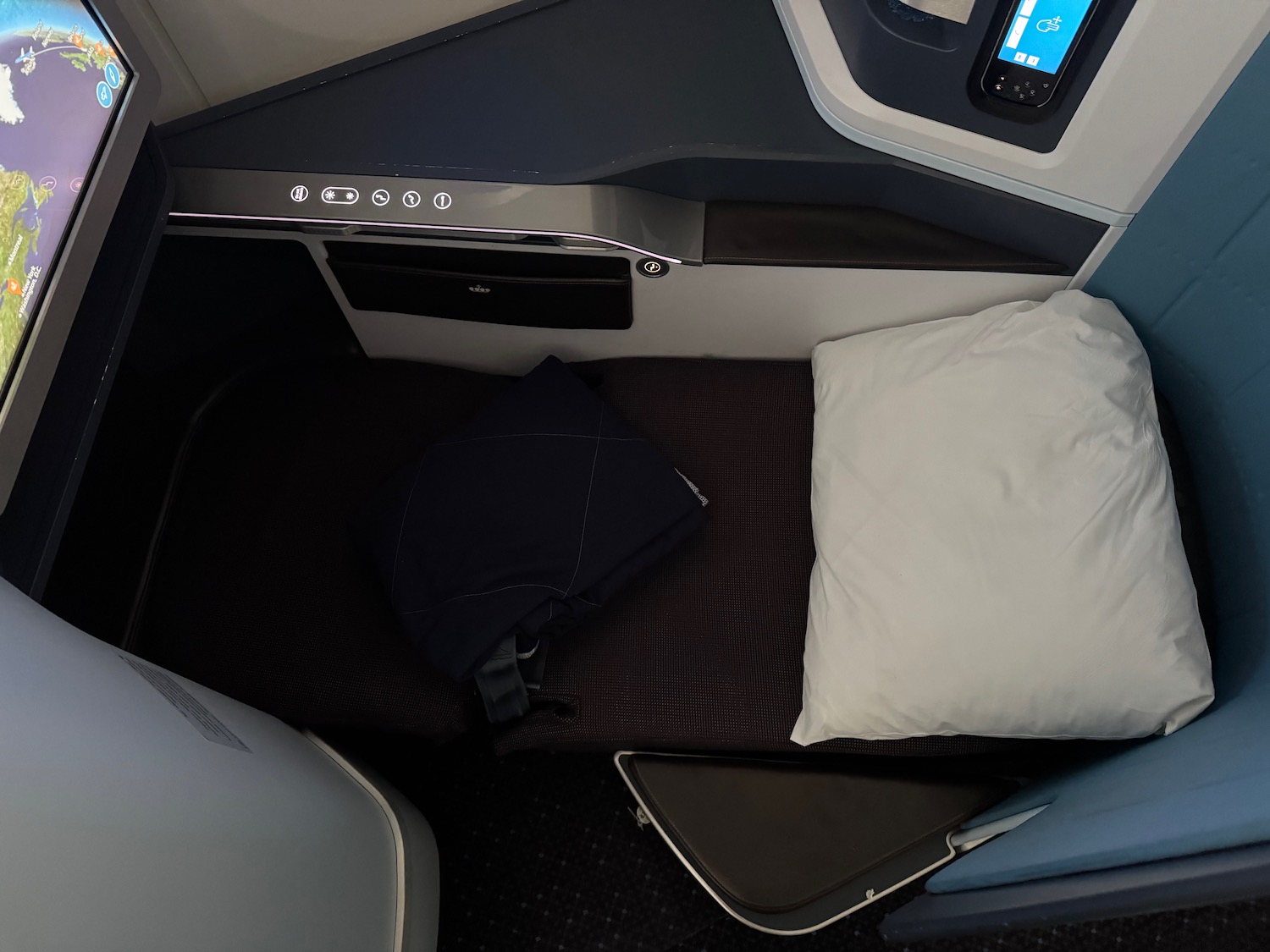 a seat in a plane