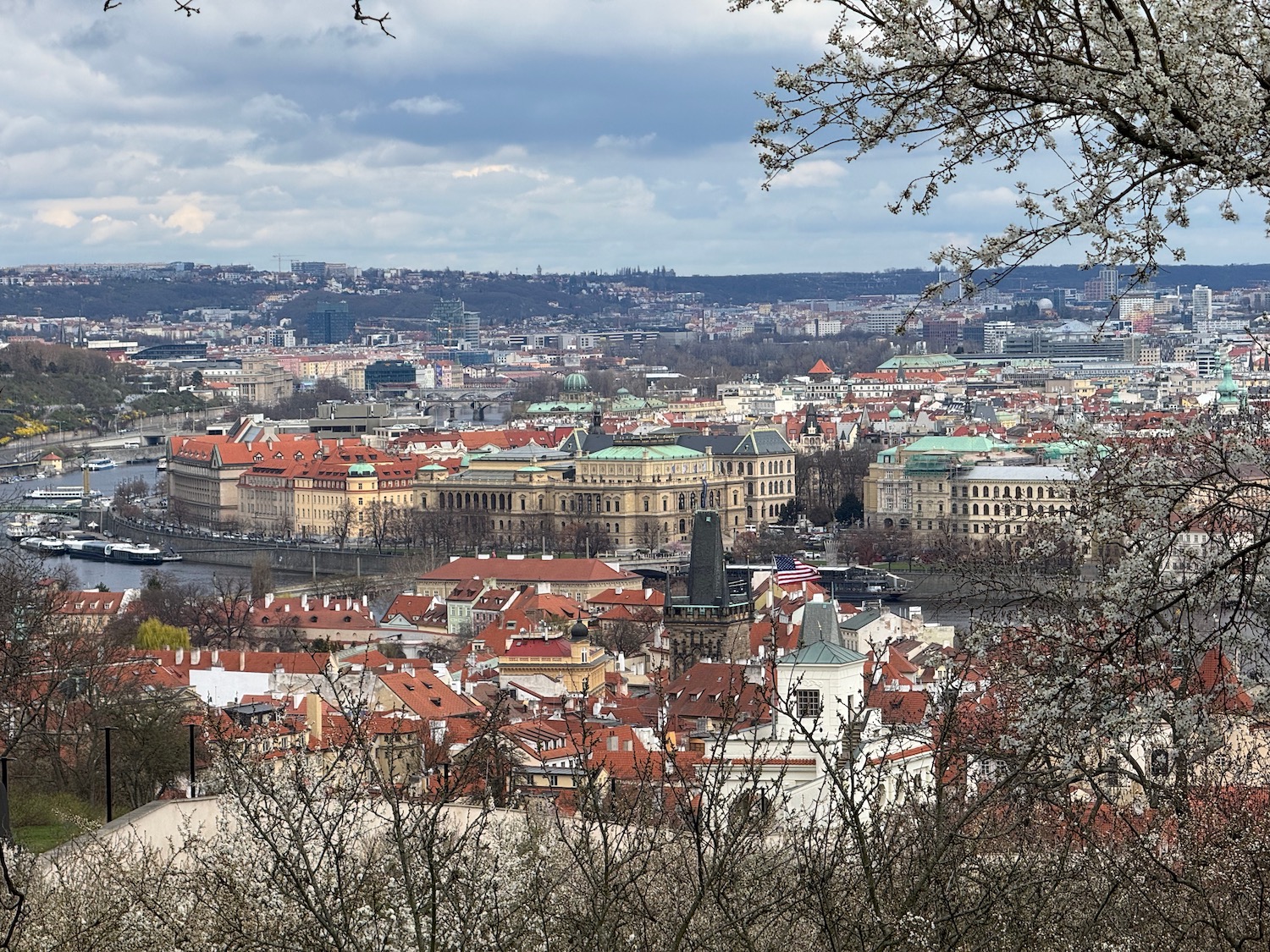 a city with many buildings