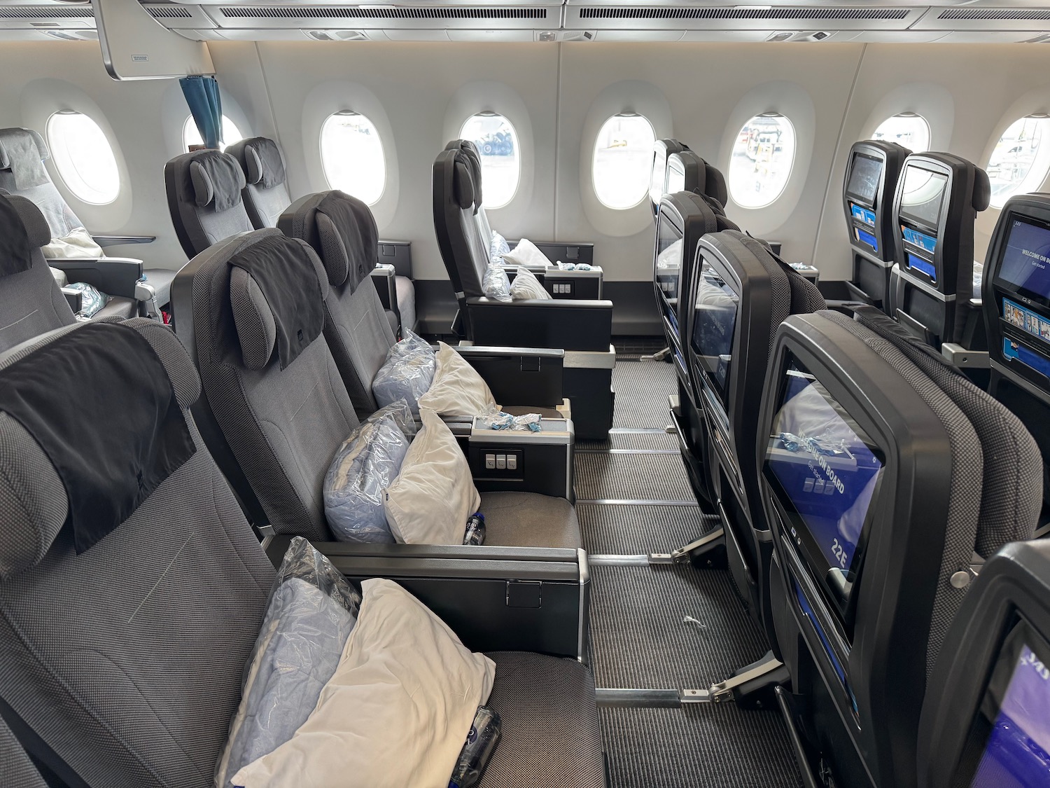 a row of seats in an airplane