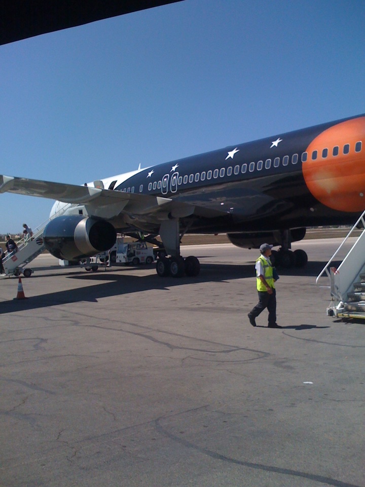 charter 757 manchester to malta