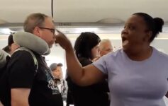 Frontier Airlines mom blocks aisle