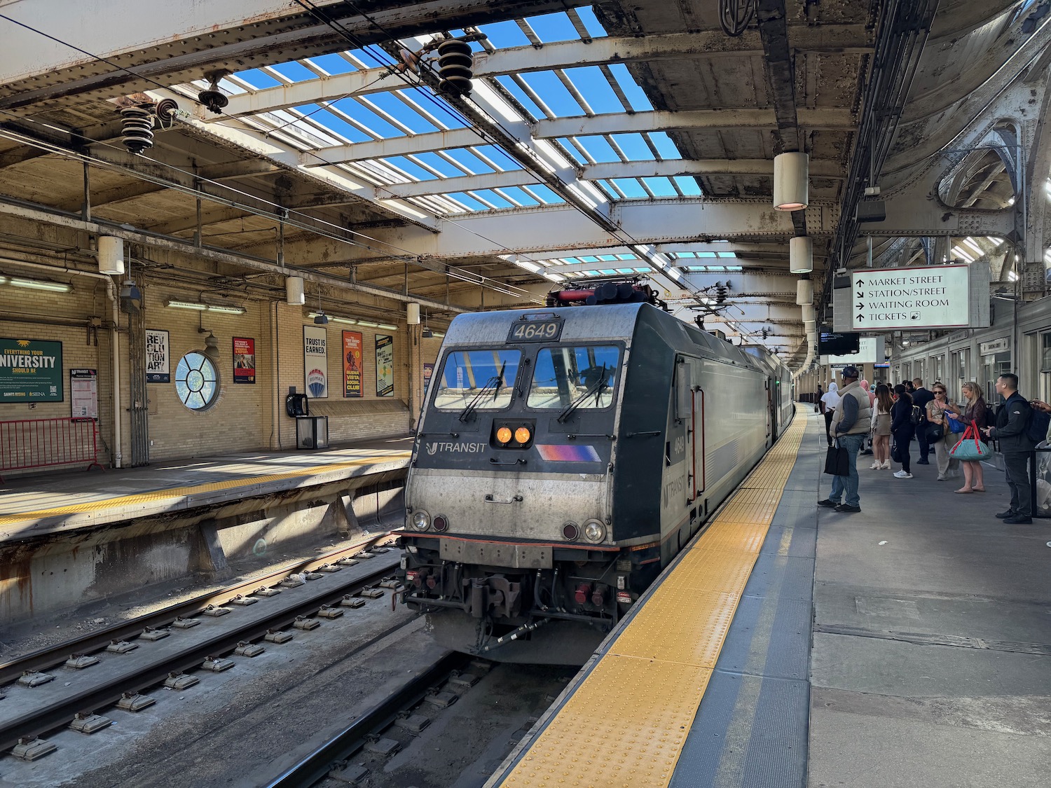 a train at a train station