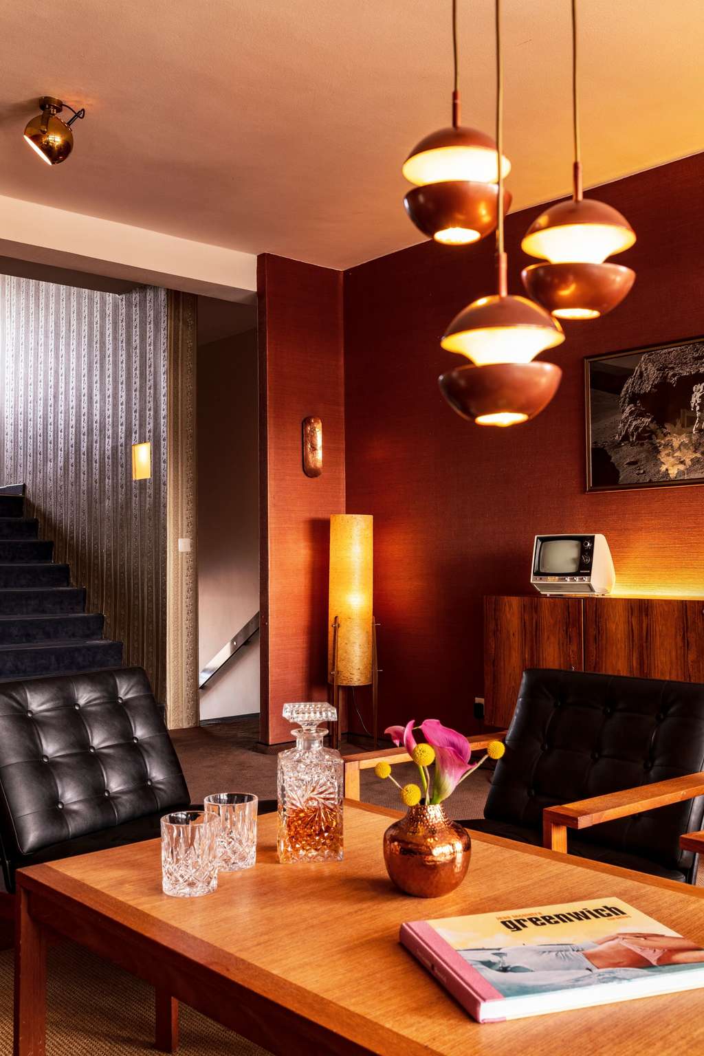Pan Am hotel seats