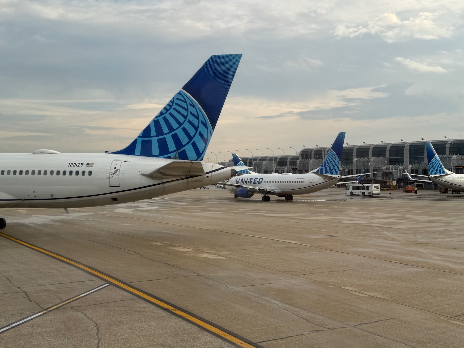 airplanes on the runway