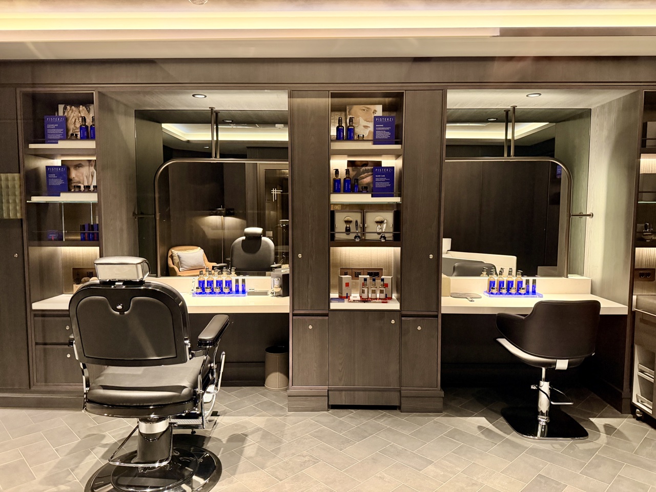 the ritz carlton yacht collection barber shop
