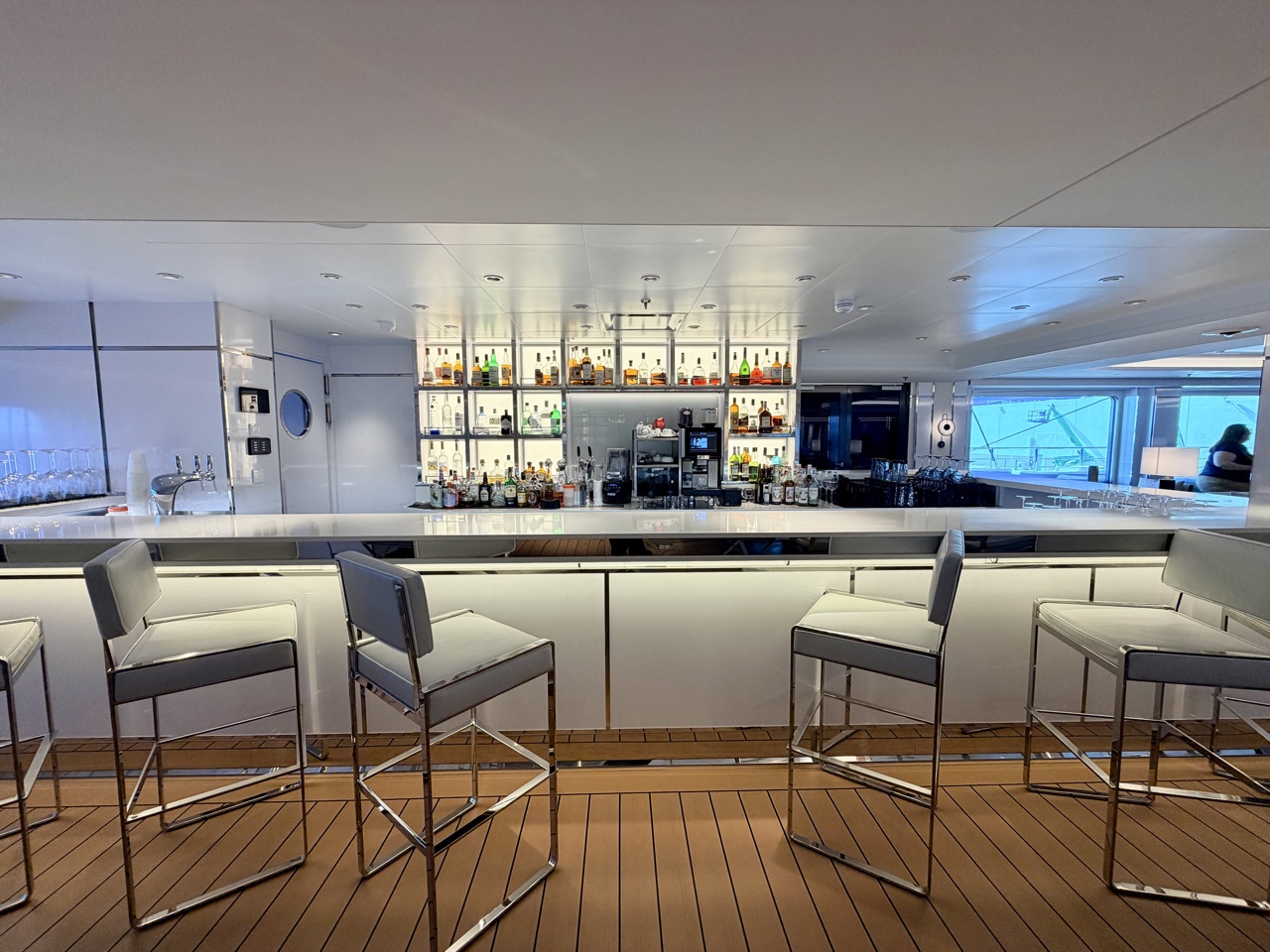 the ritz carlton yacht collection marina bar