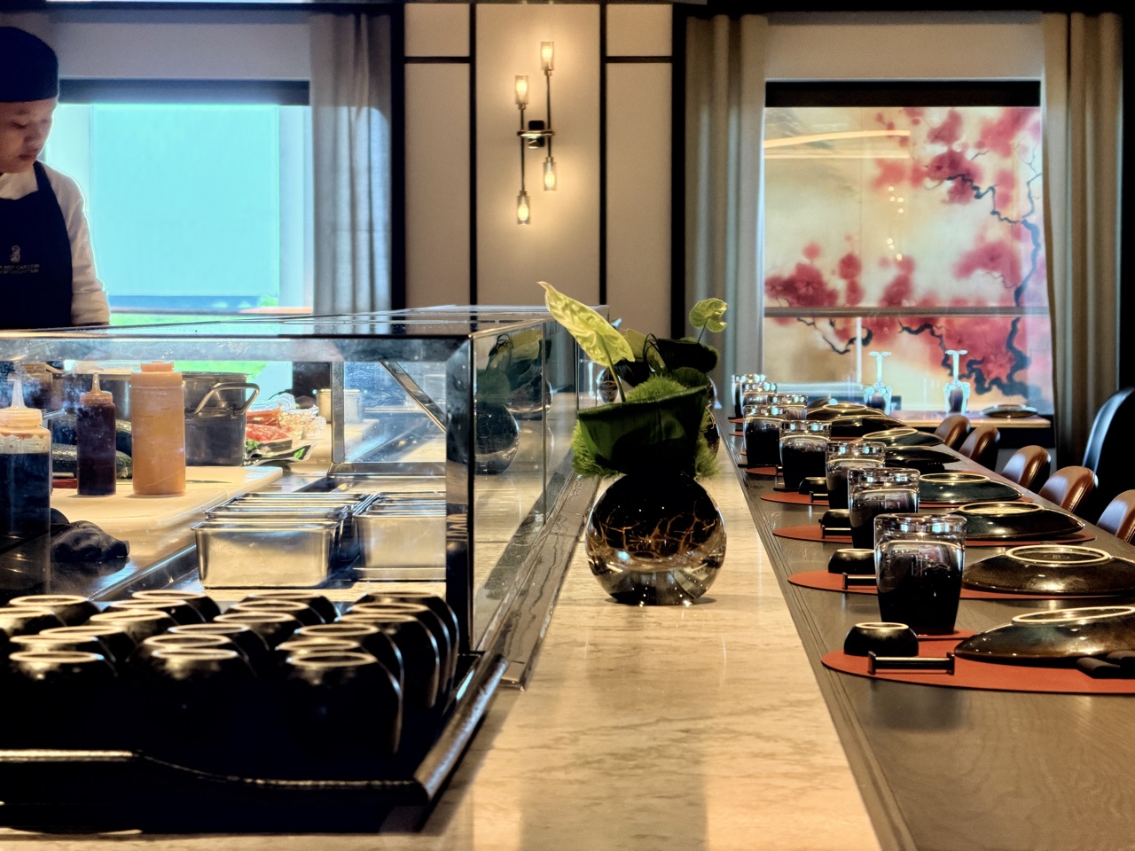 the ritz carlton yacht collection memori sushi bar