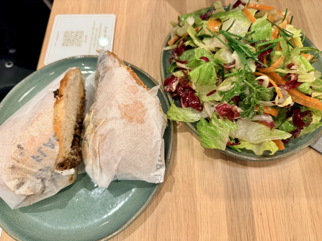 American Airlines Lounge Philadelphia flagship dining cheesesteak salad