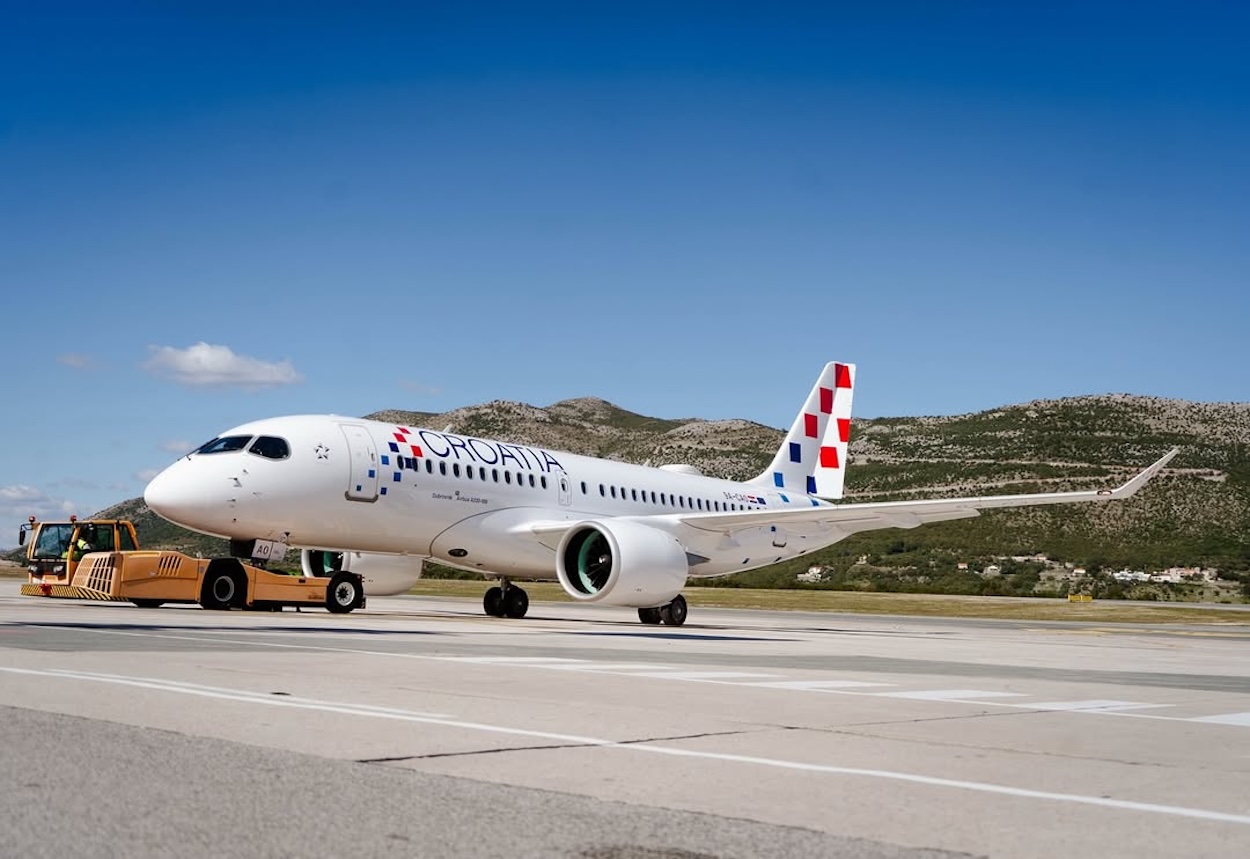 liveandletsfly.com - Matthew Klint - Croatia Airlines Bets On Airbus A220, But I Don't See A Future Without Subsidies