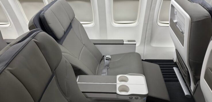 Alaska Airlines 737-800 First Class Review