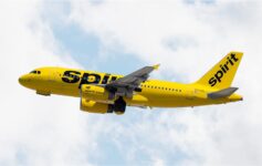 Spirit Airlines bankruptcy warning