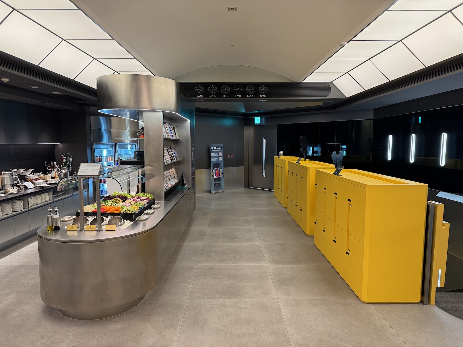Review: Starlux Airlines Galactic Lounge Taipei (TPE – Terminal 2)