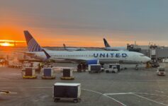 United Chicago O&rsquo;Hare 750 flights