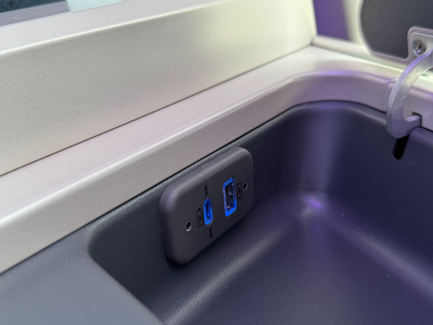a usb ports in a car