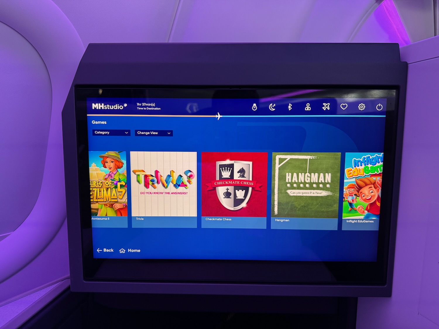 a screen with a blue screen