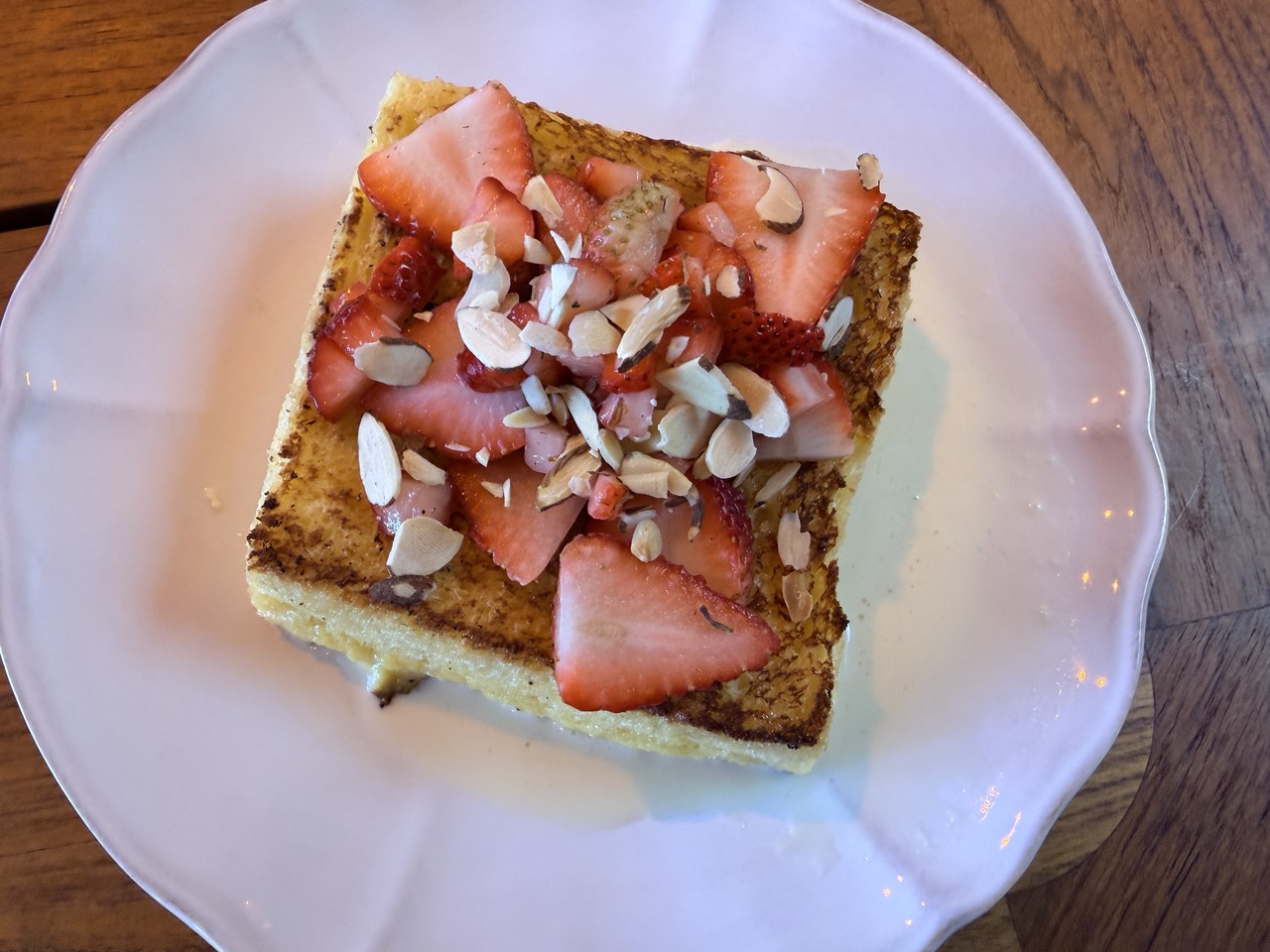 andaz miami beach review restaurant breakfast french toast strawberries