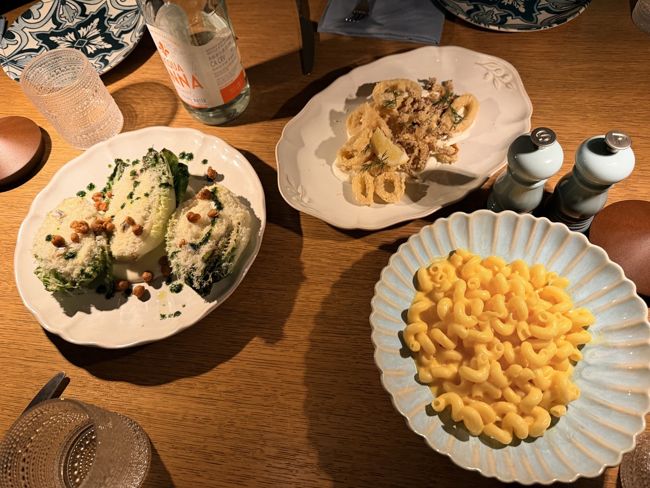 andaz miami beach review restaurant dinner caesar salad calamari mac cheese
