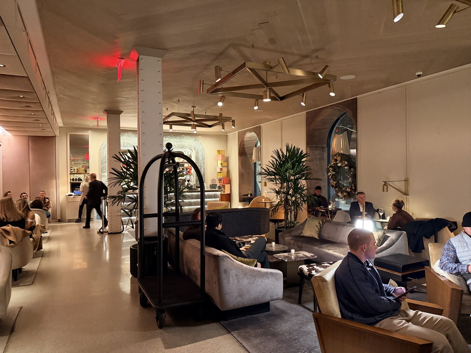 Lobby lounge christmas at Hotel Seville Nomad