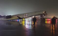 Air Canada LaGuardia collision