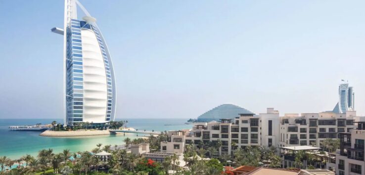 UAE Qatar hotel costs stranded travelers