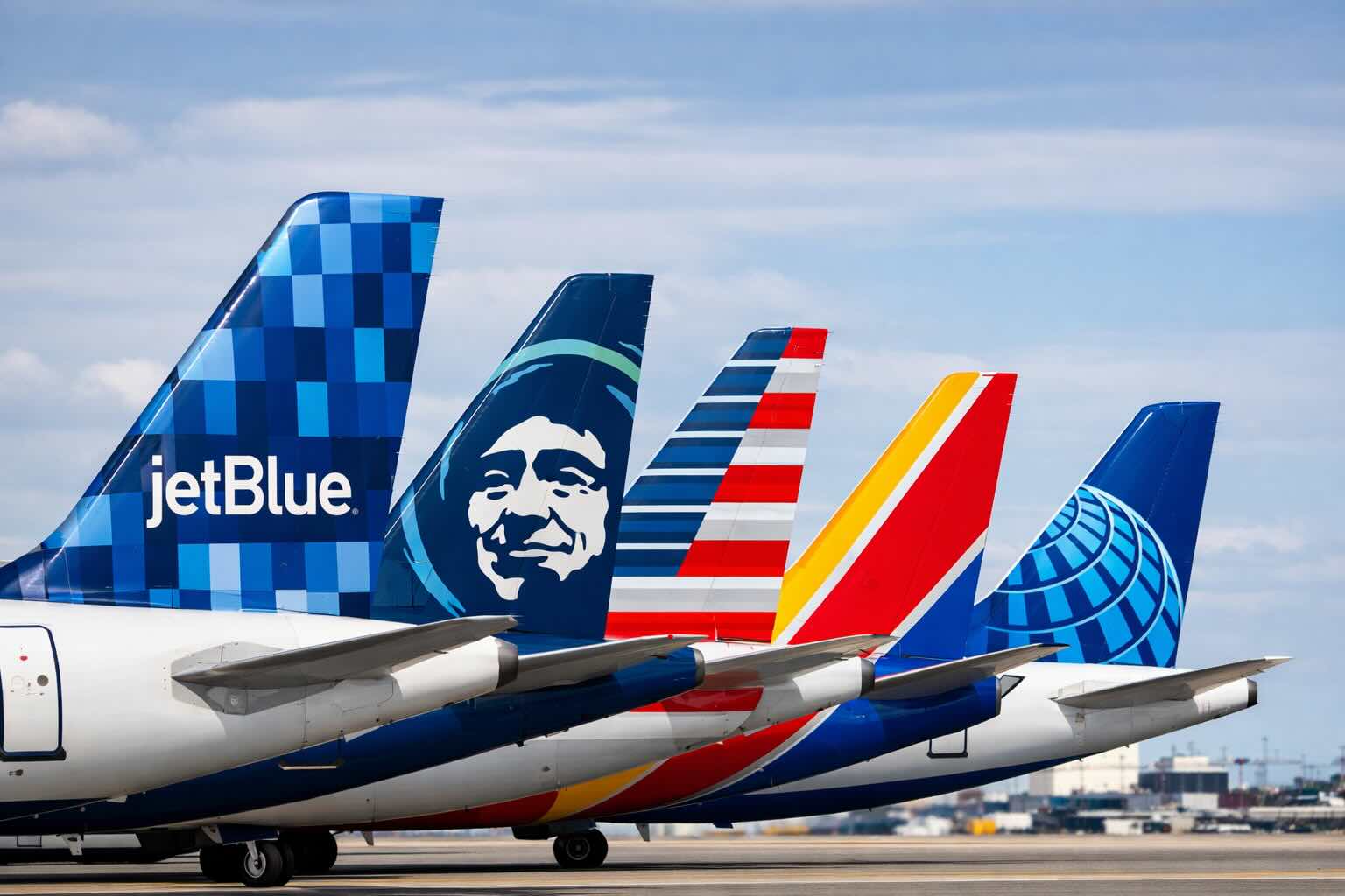 JetBlue Actively Simulating Merger Options With Alaska, Southwest, And United Airlines