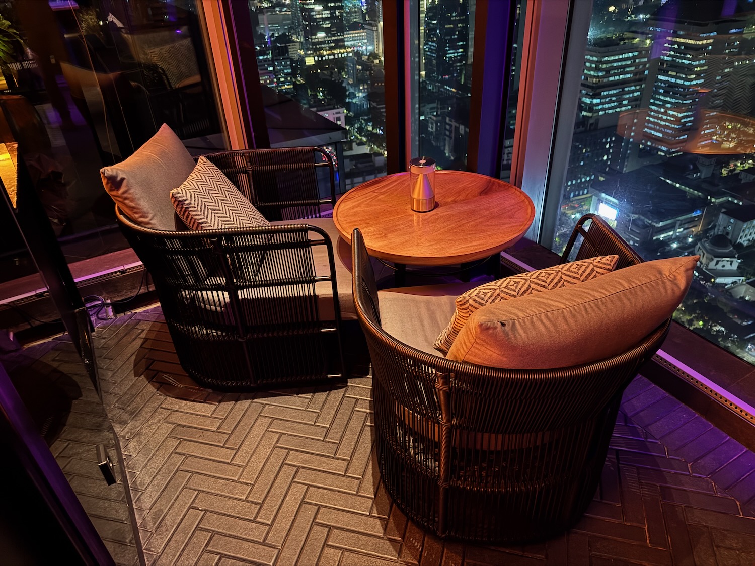 a room with a table and chairs