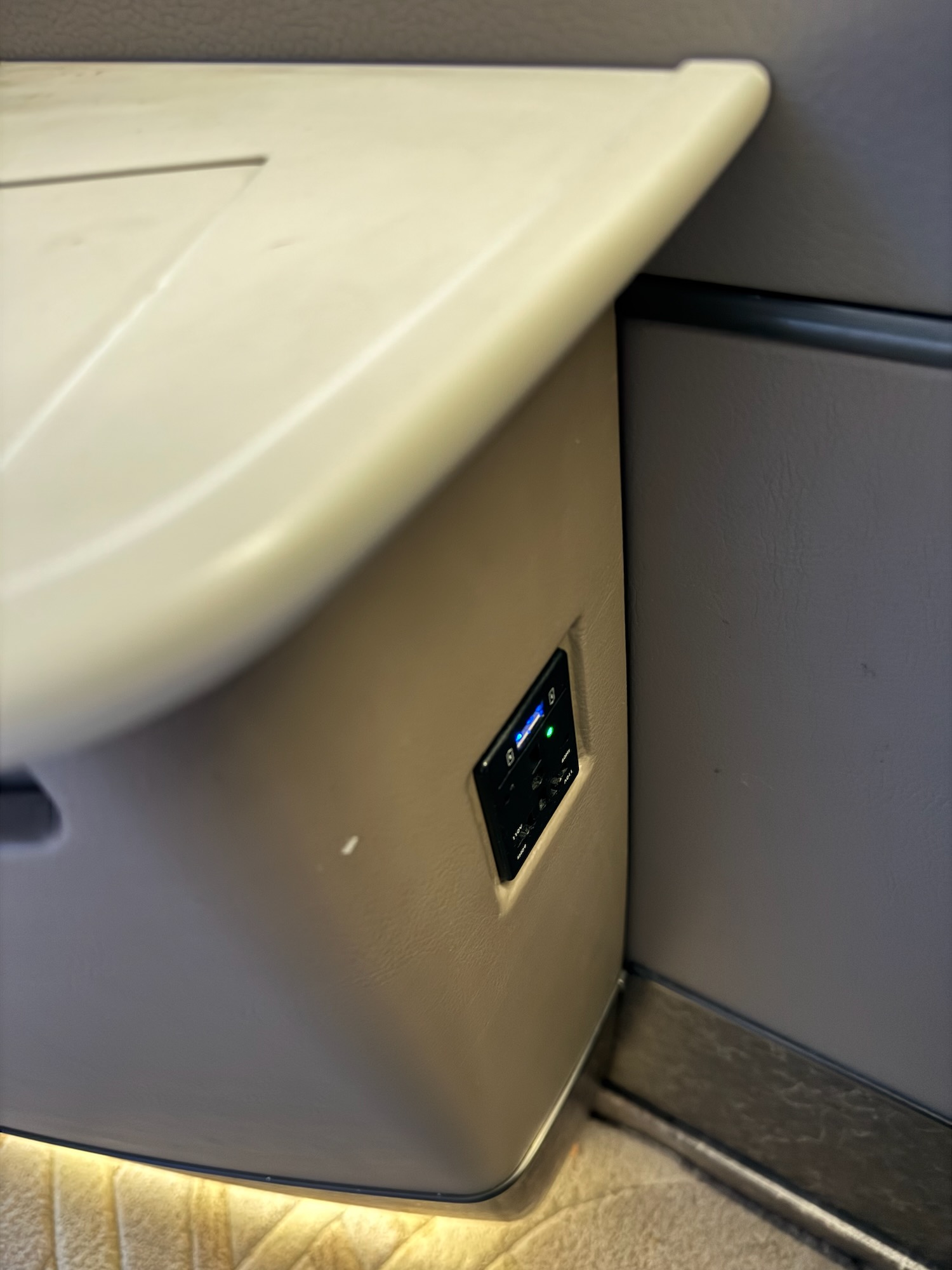 a rectangular object with a light on it