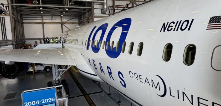 United 787 Polaris Studio Boeing Return