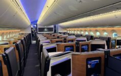 United premium 787 TCAS issue