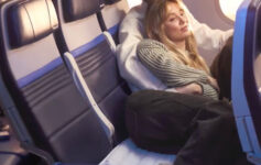 United Airlines Relax Row