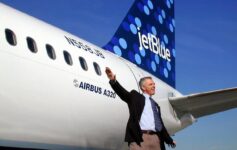 JetBlue deep trouble
