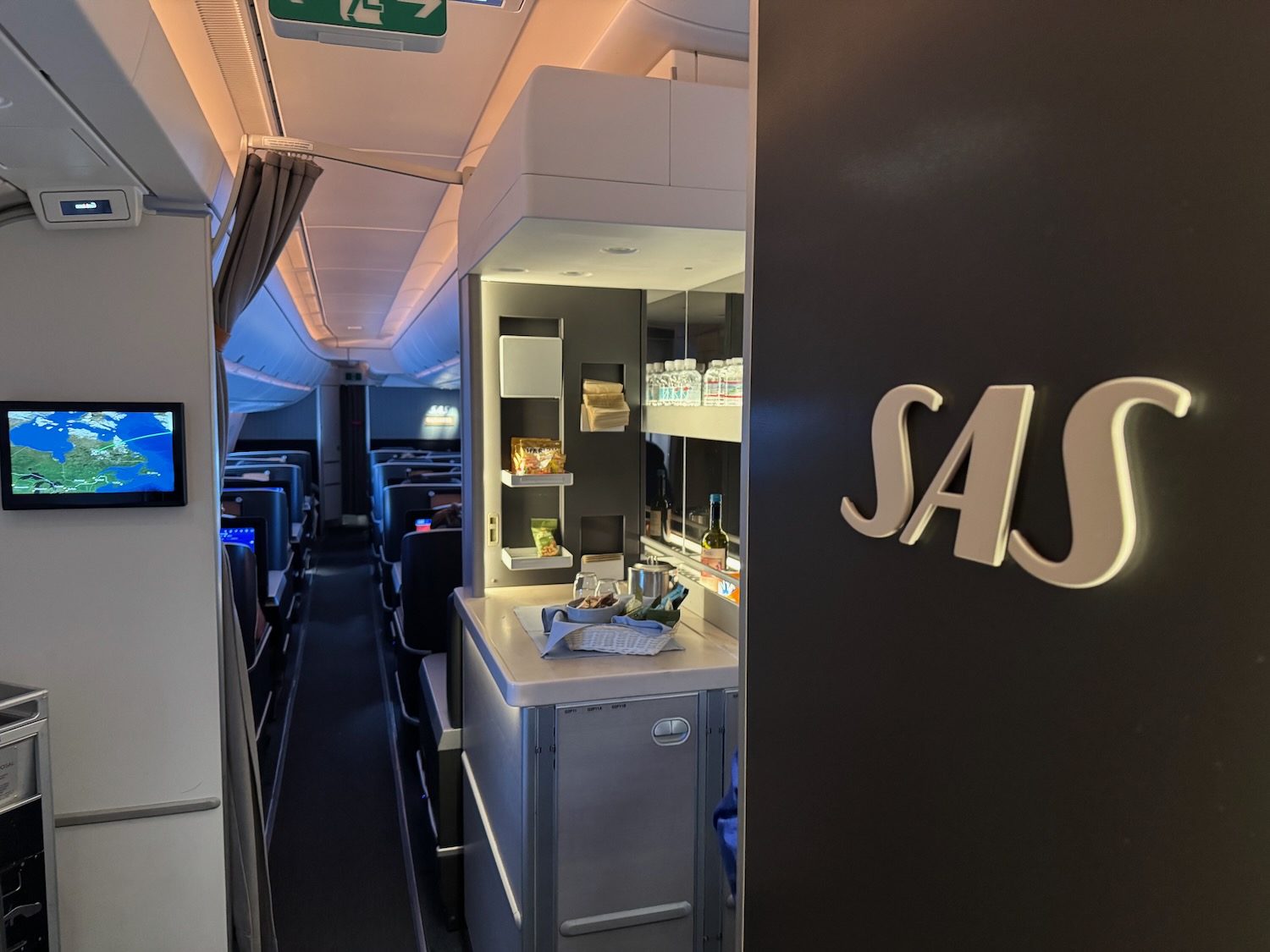 SAS A350 Business Class: Still Worth It? A Full Review