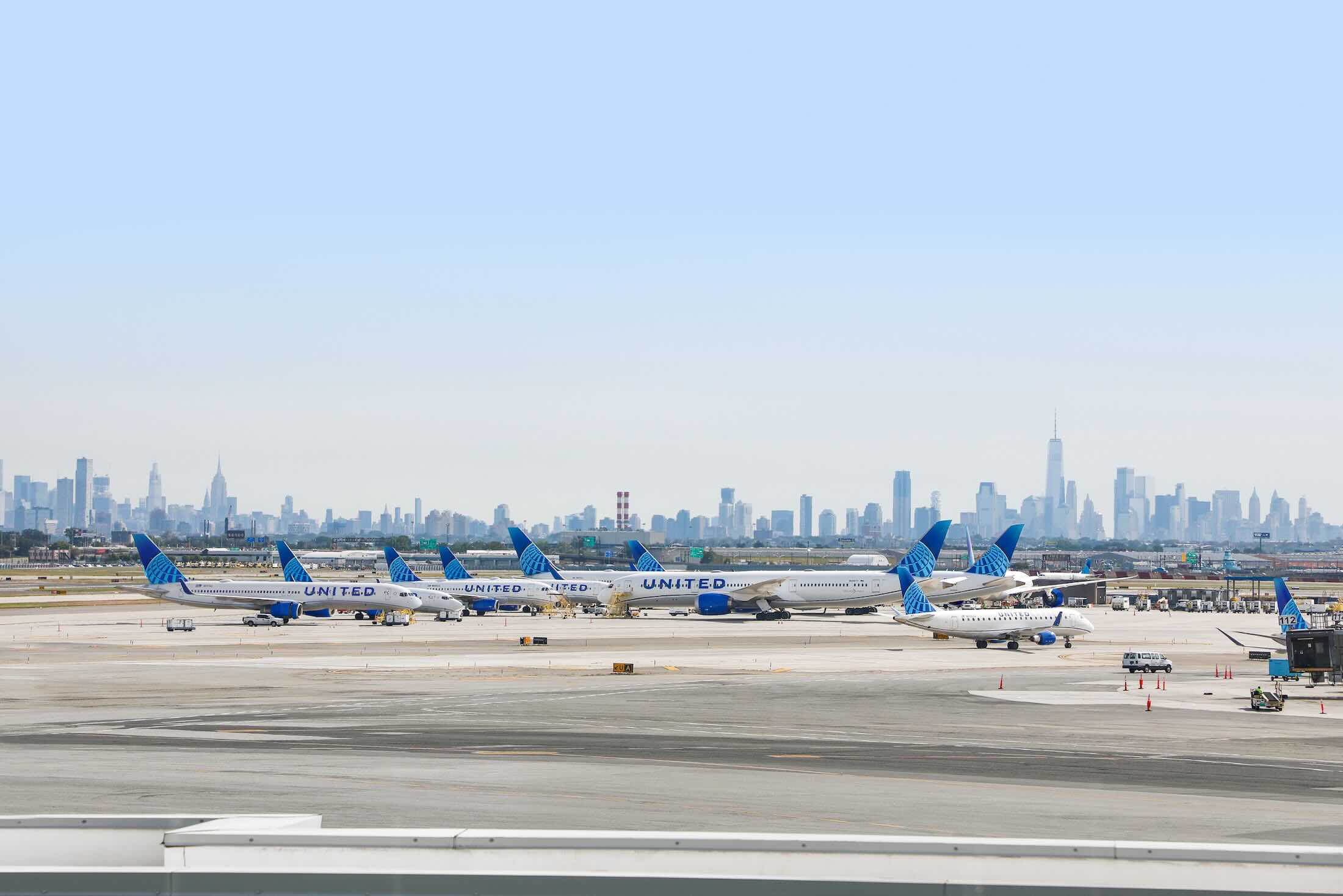 liveandletsfly.com - Matthew Klint - Newark Airport Is Beating Rivals In On-Time Performance. Did The FAA Do United Airlines A Favor?