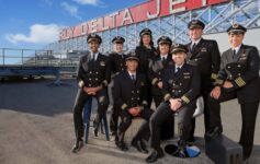 Delta pilots passenger advice website