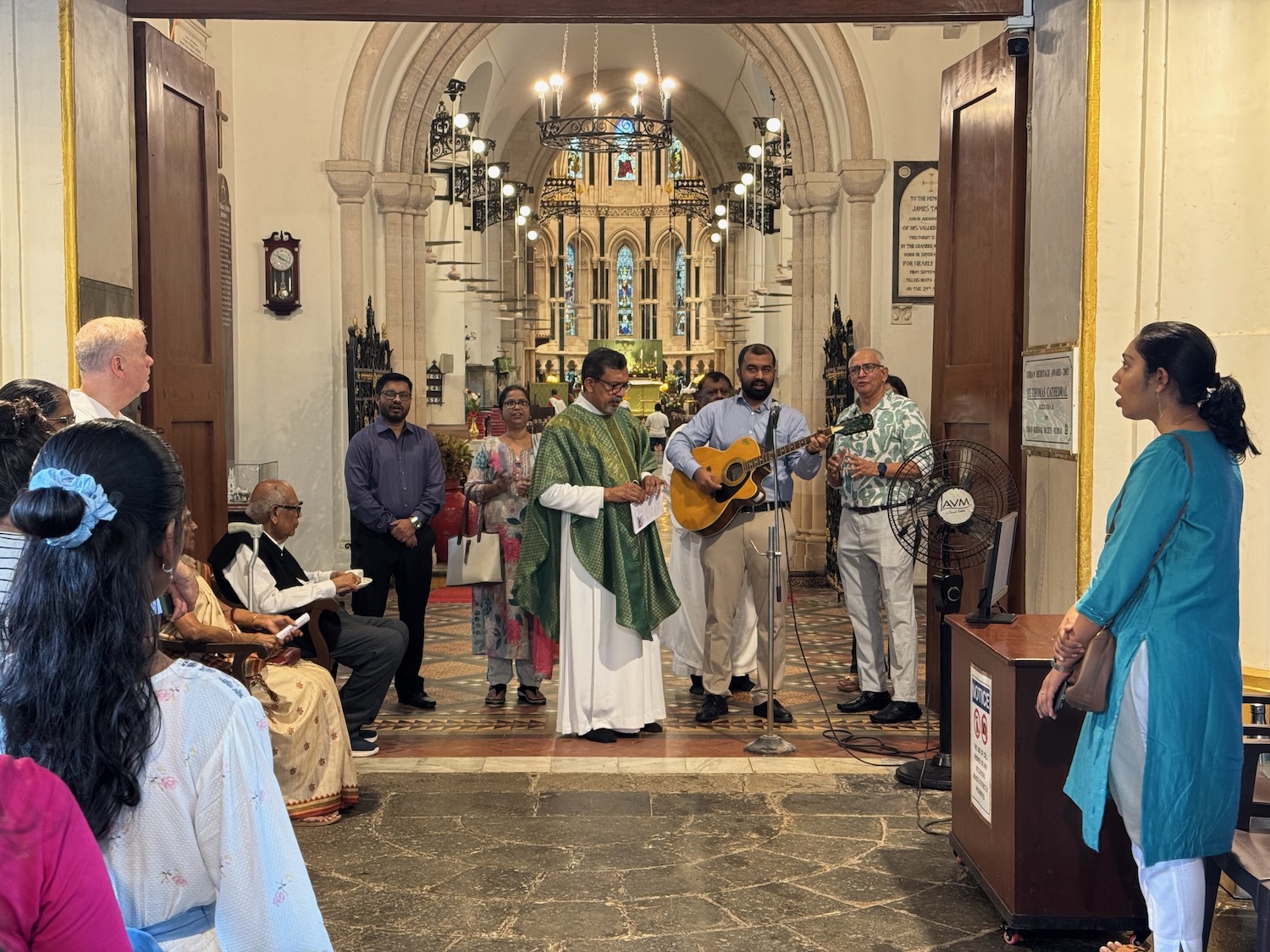 TravelWireDaily — India Day 5: Church, Coffee, And Crap
